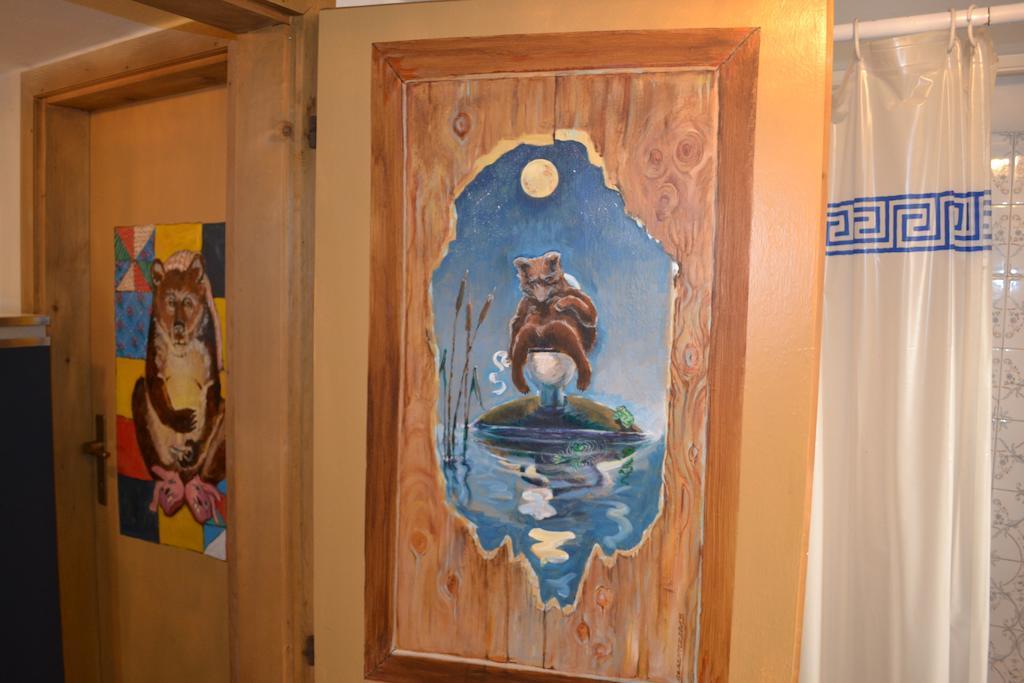 B&B La Tana Dell'Orso - Die Baerenhoehle Castello-Molina di Fiemme Bilik gambar