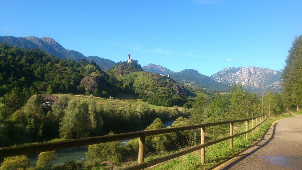 B&B La Tana Dell'Orso - Die Baerenhoehle Castello-Molina di Fiemme Luaran gambar