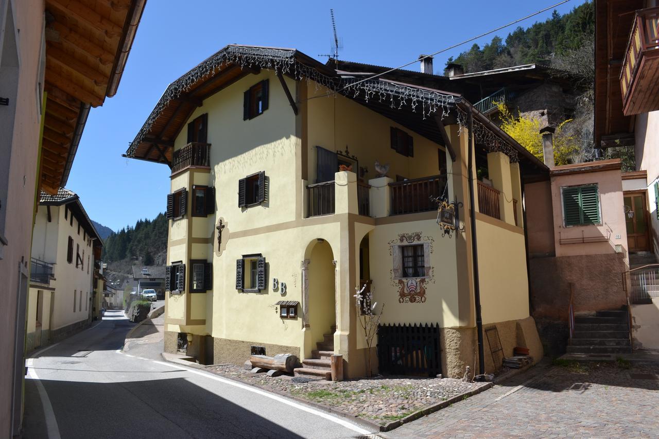 B&B La Tana Dell'Orso - Die Baerenhoehle Castello-Molina di Fiemme Luaran gambar